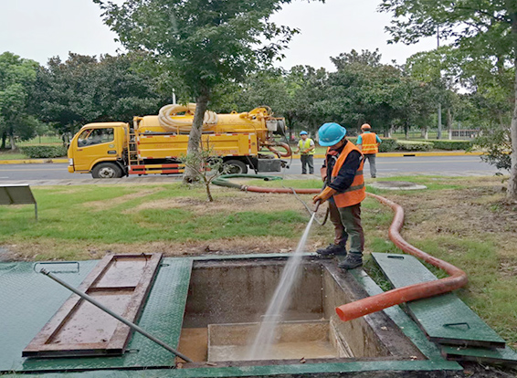 沙河口化油池清理